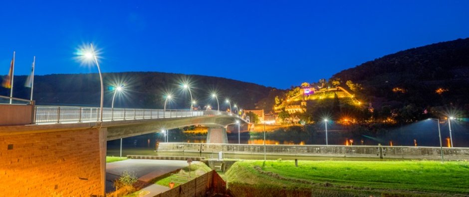 Mainbrücke Klingenberg - © Reinhard Mederer Werbefotografie